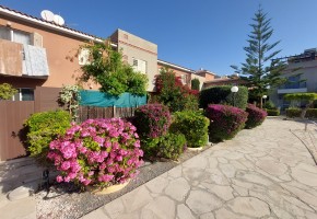 Iris Cottages – Universal, Paphos